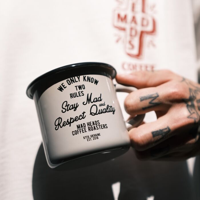 Grey metal mug "Two rules"